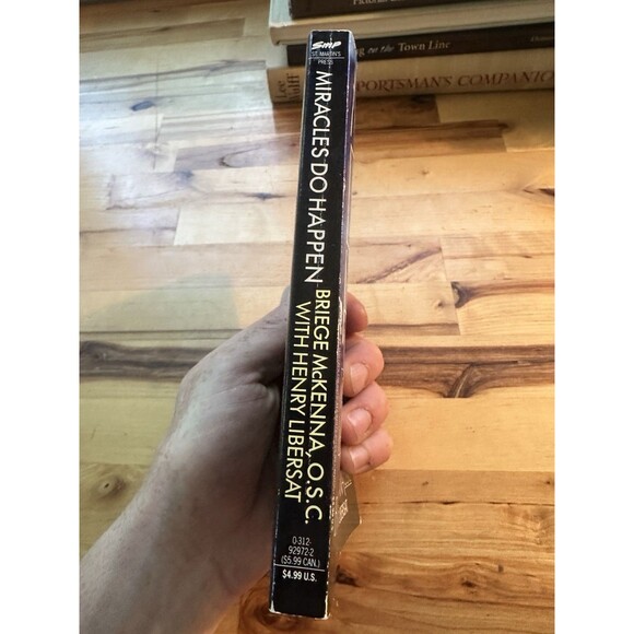 Miracles Do Happen: The Inspiring True Story Of The World-Famous - Picture 2 of 5